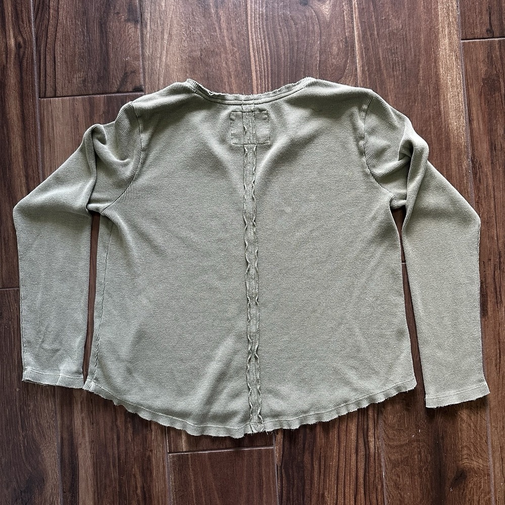 Pilcro Anthropologie Sage Green Waffle Knit Thermal Top XL Split Neck Raw Hem - Picture 3 of 8